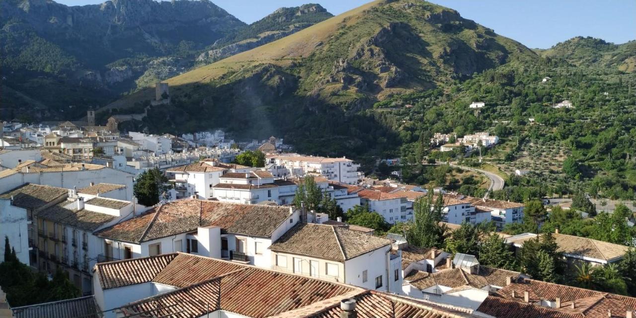 Alojamiento Cazorla Centro Apartment Exterior foto